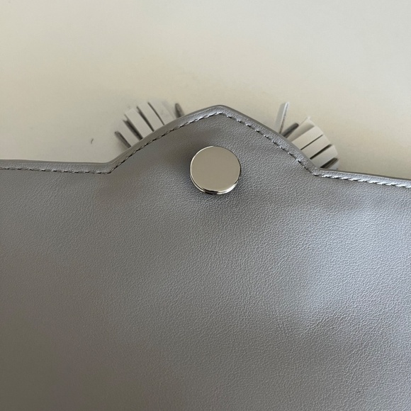 Leather bag with handle and crossbody strap - Picture 13 of 17